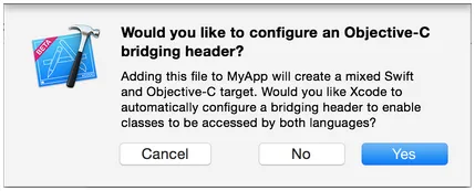来自Xcode的macOS样式对话框，询问您是否“想配置一个Objective-C桥接头文件”